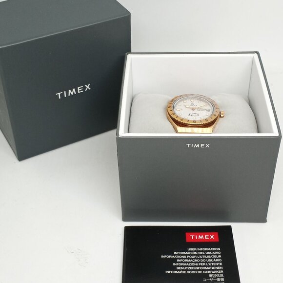 Timex Q Re-issue TW2U95700VQ Unisex 35mm Rose Gold S/Steel Day / Date Watch NWT - Picture 10 of 11